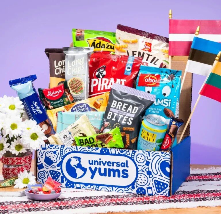 Universal Yums Baltics snack box